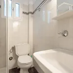 Thalassa Vilă *